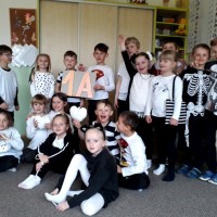 Bláznivý pátek - Černobílý den