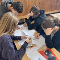 Matematicko-fyzikální soutěže Náboj Junior