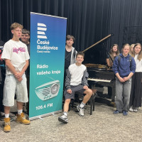 Exkurze deváťáků do Českého rozhlasu a Hitrádia Faktor